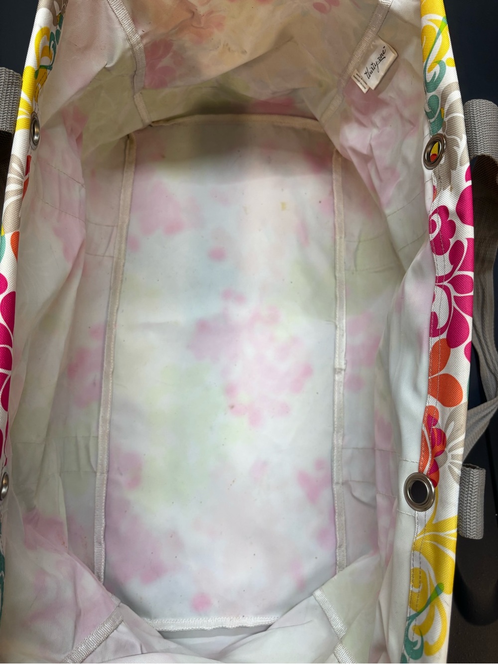 thirty-one Multicolor Floral Utility Tote with Gray Handles - Picture 2 of 3